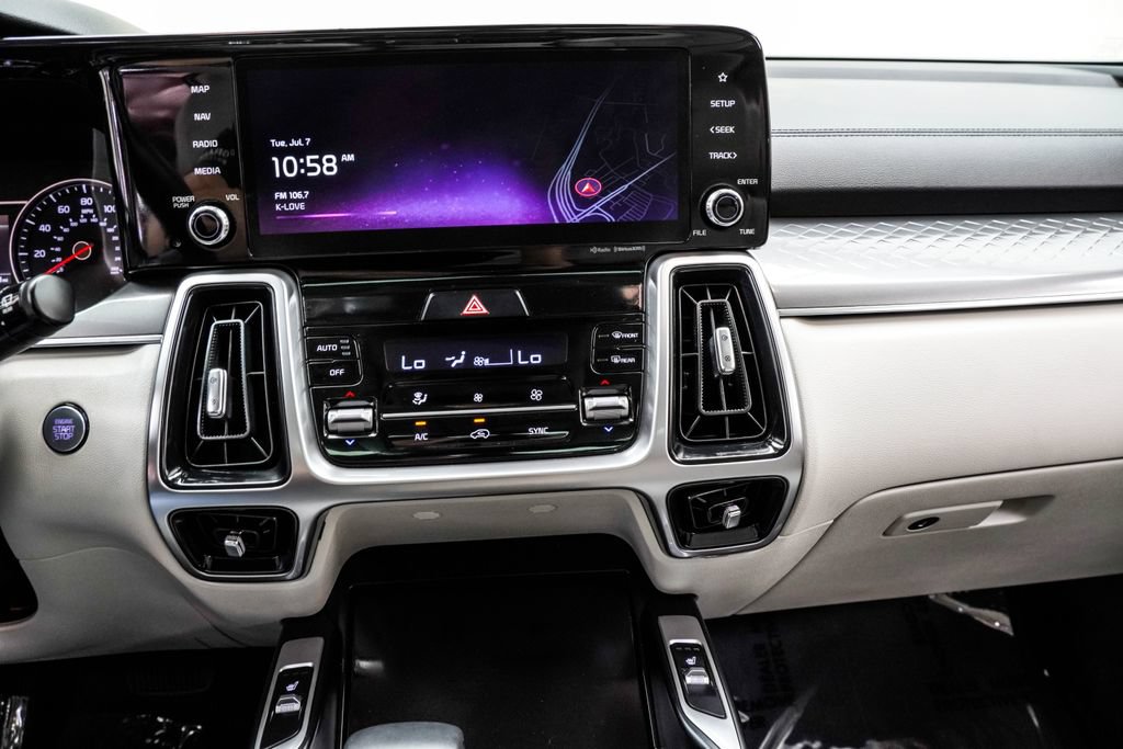 Used 2023 Kia Sorento S w/ Panoramic Sunroof Package FWD image 28