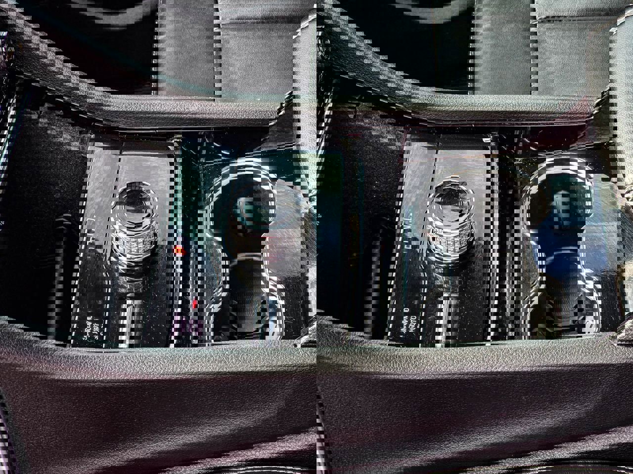 Used 2022 Jeep Grand Cherokee Limited image 15