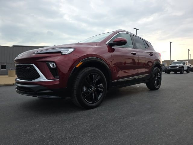 Used 2025 Buick Encore GX Sport Touring w/ Comfort Package image 3