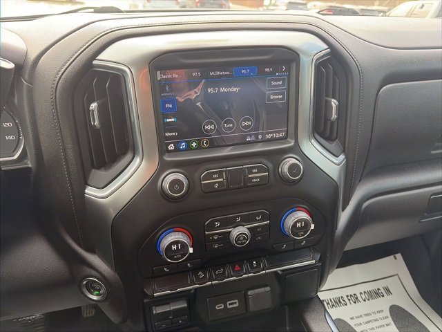 Used 2022 Chevrolet Silverado 1500 LT Trail Boss w/ LPO, Dark Essentials Package image 13