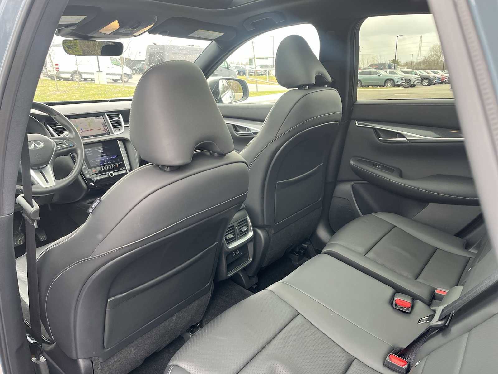 Used 2023 INFINITI QX50 Sport image 14