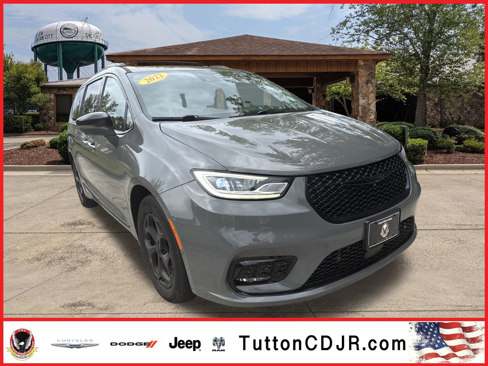 Used 2022 Chrysler Pacifica Limited