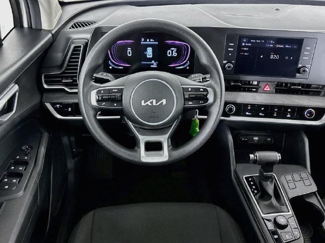 Used 2024 Kia Sportage LX FWD image 14