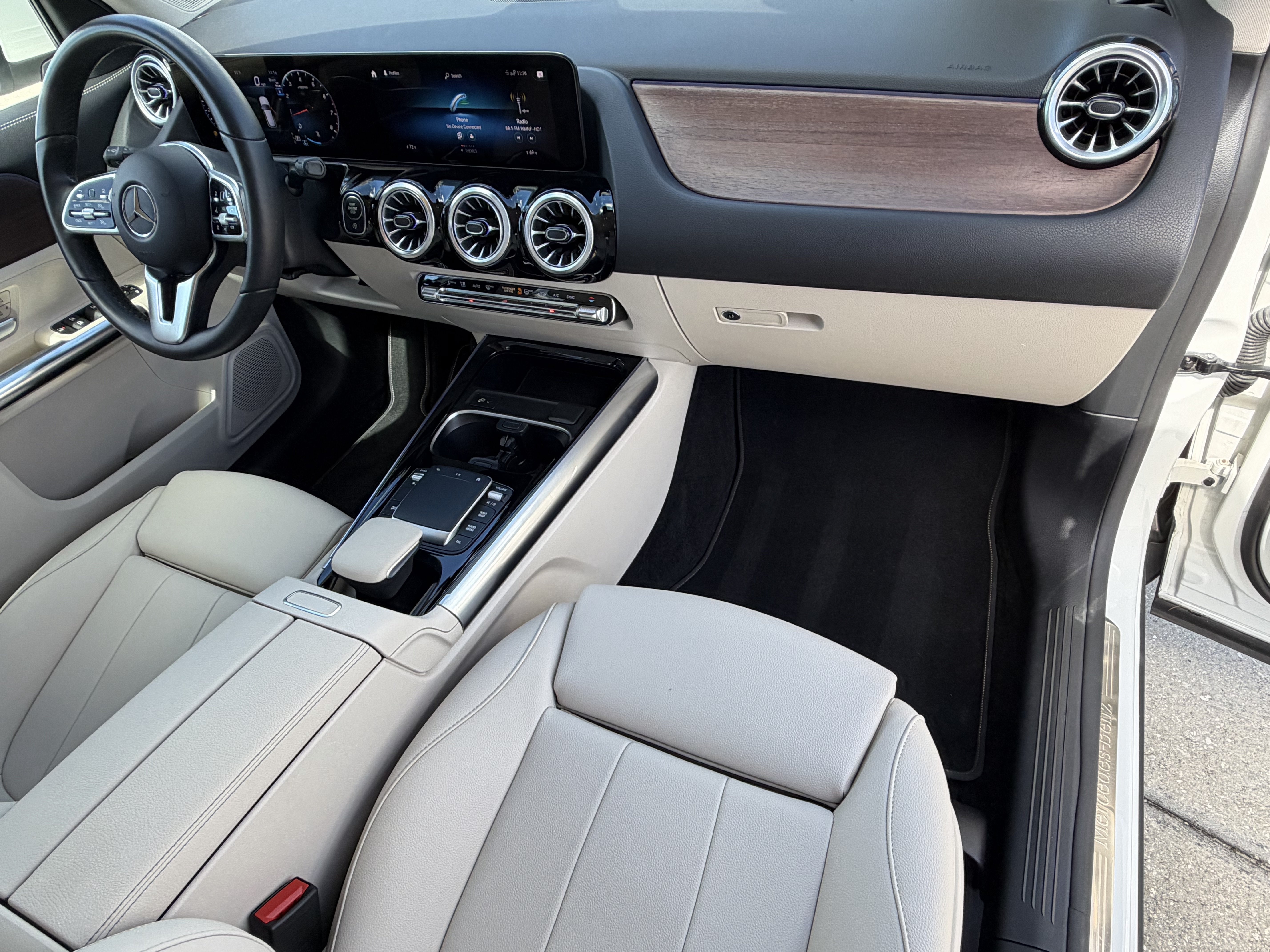 Used 2023 Mercedes-Benz GLA 250 image 20