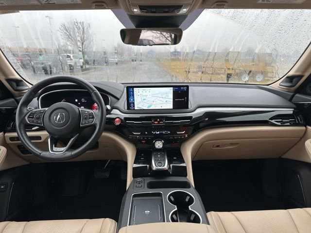 Used 2025 Acura MDX SH-AWD w/ Technology Package image 18