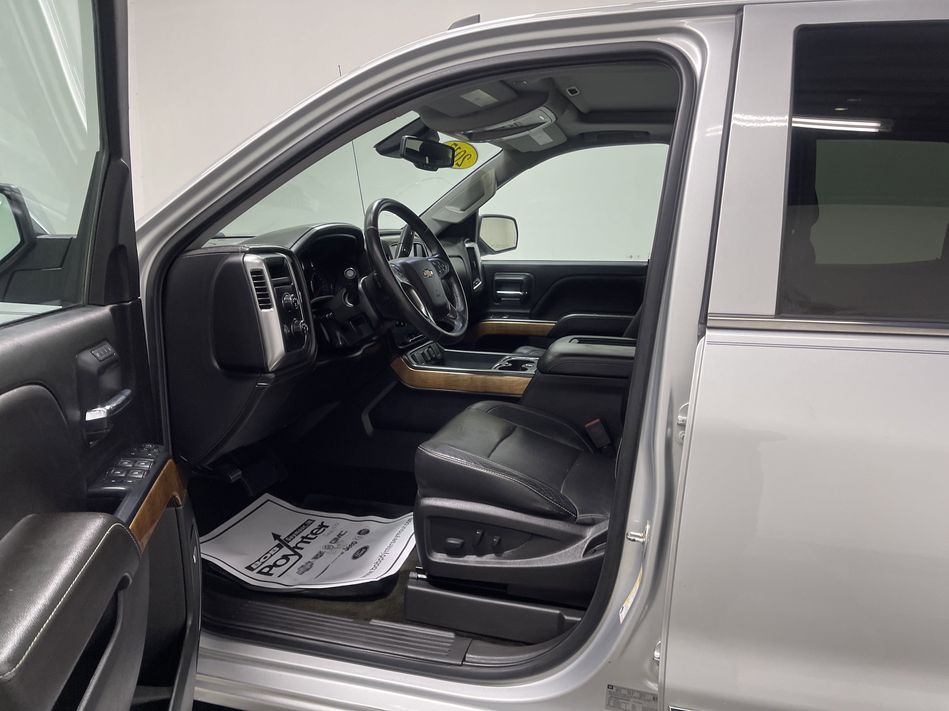 Used 2017 Chevrolet Silverado 1500 LTZ w/ Sport Package image 9