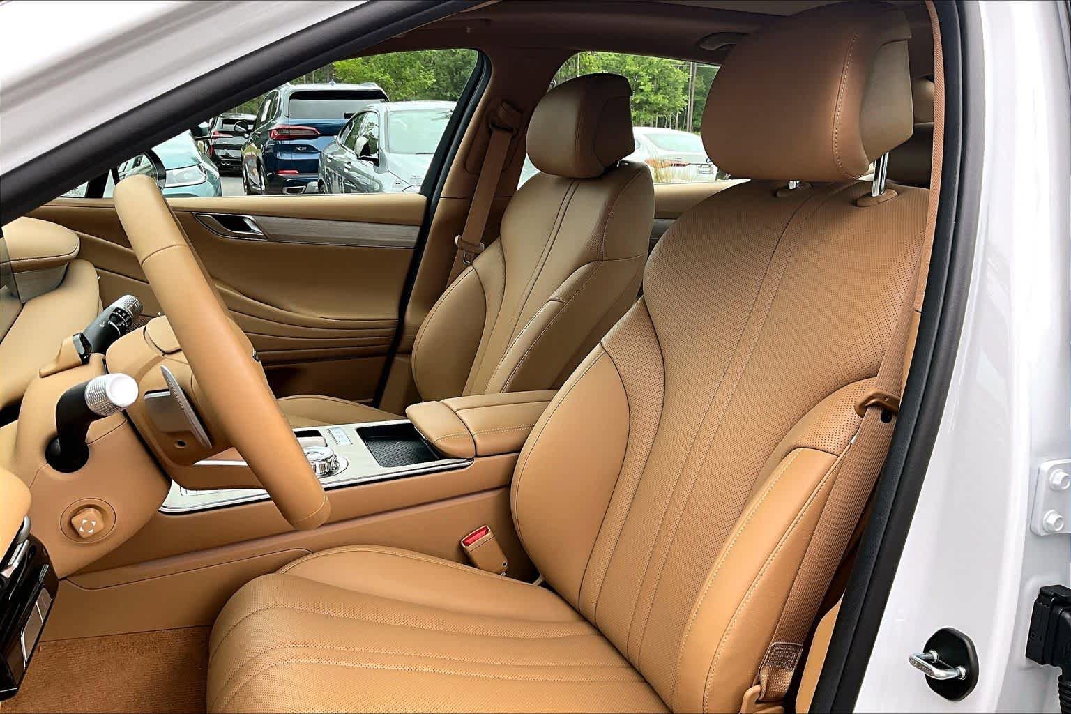Used 2025 Genesis G80 2.5T Advanced AWD/4WD image 8