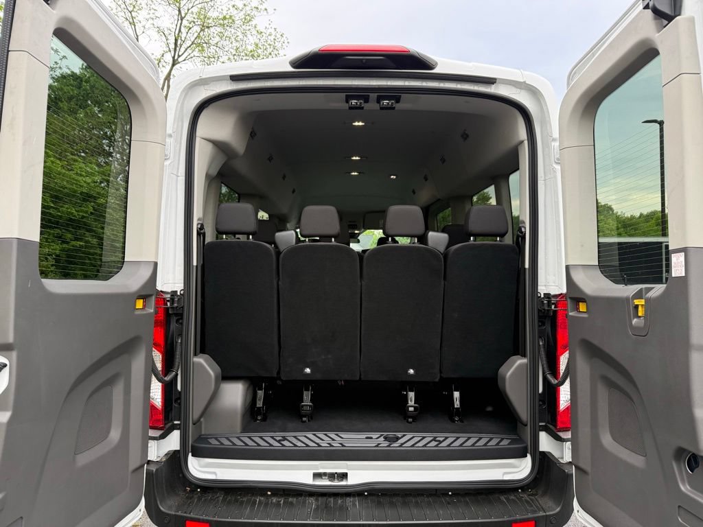 Certified 2025 Ford Transit 350 XLT RWD image 23