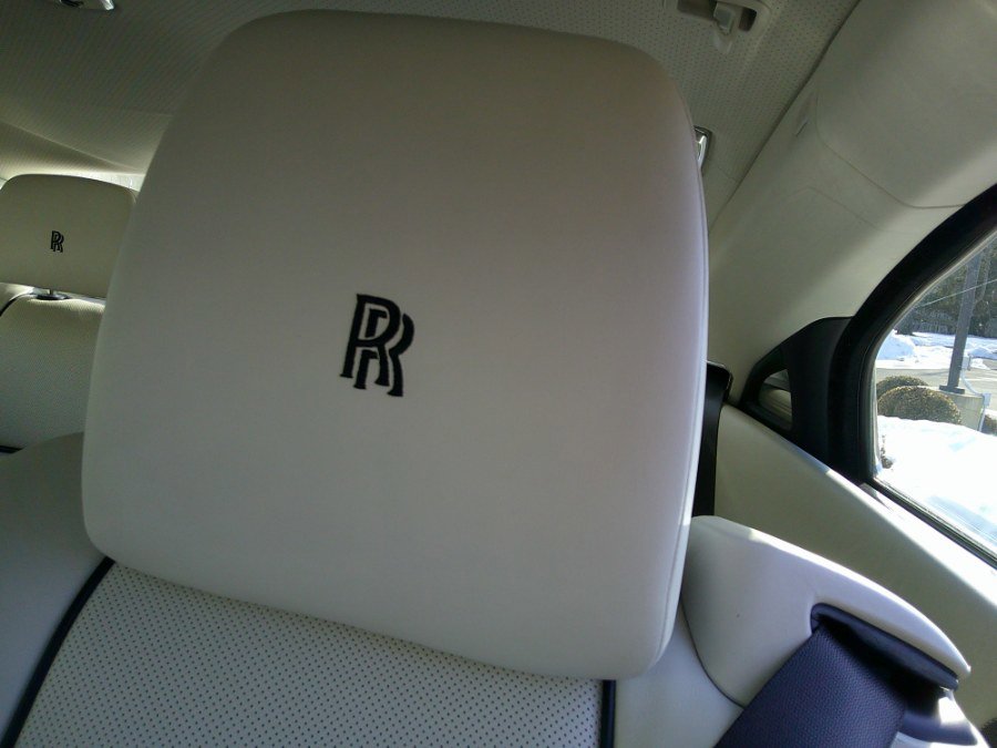 Used 2014 Rolls-Royce Wraith image 74