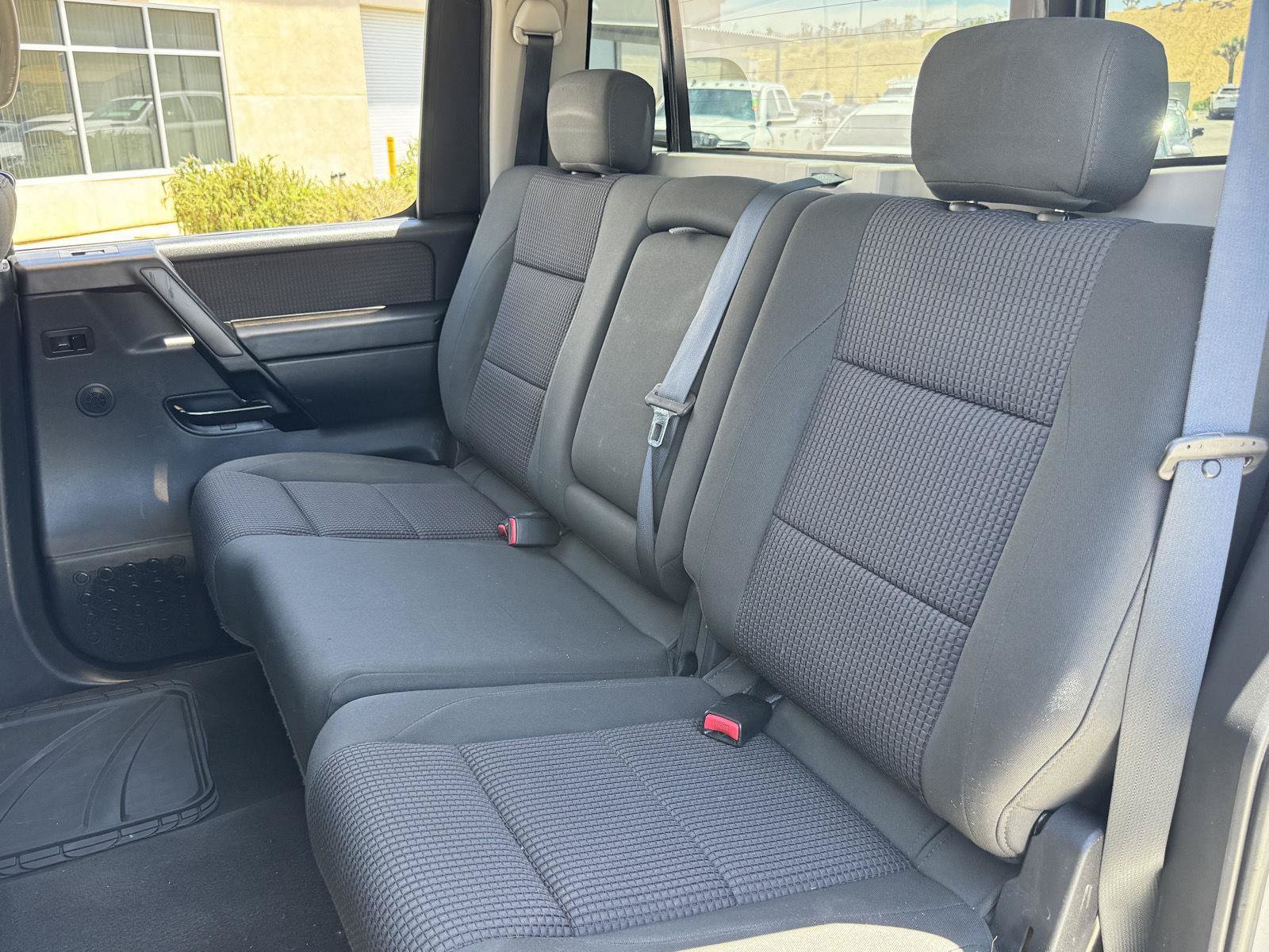 Used 2011 Nissan Titan SV RWD image 31