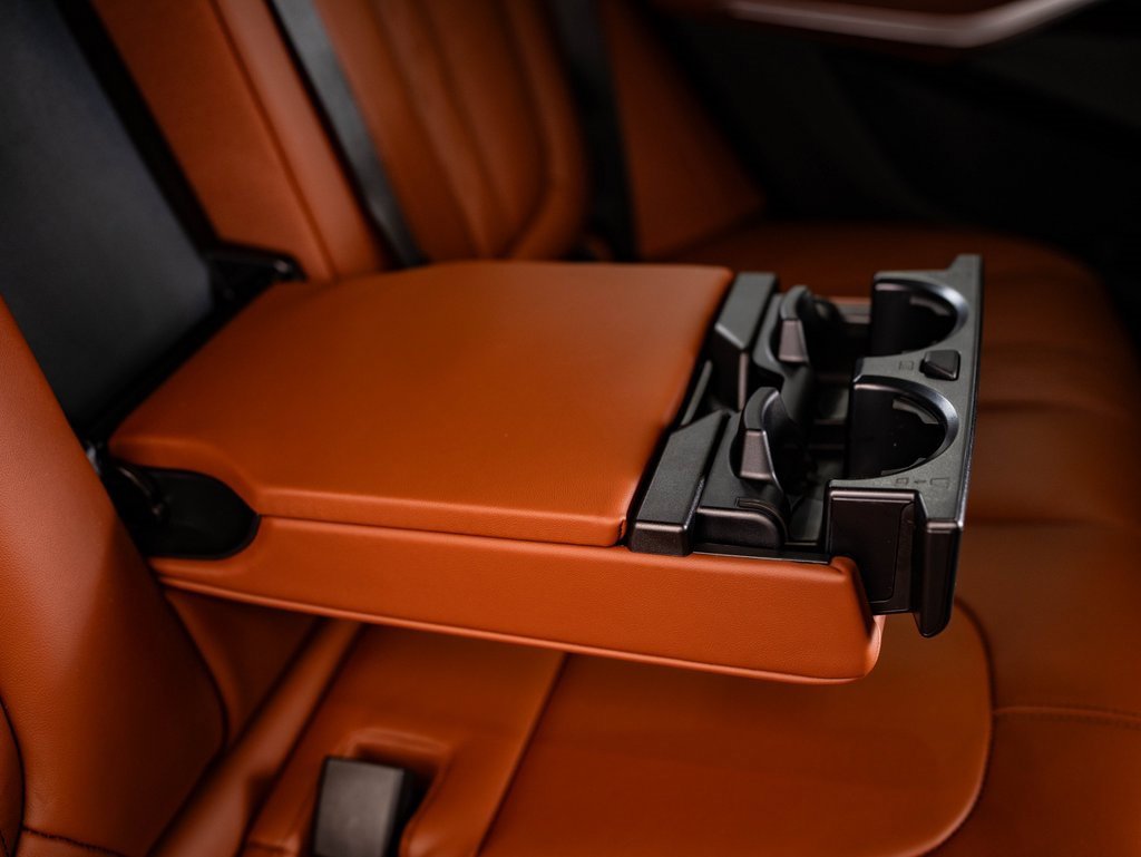 New 2026 BMW X5 M60i image 49