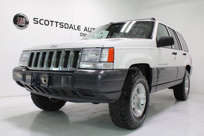 Used 1997 Jeep Grand Cherokee Laredo AWD/4WD image 1