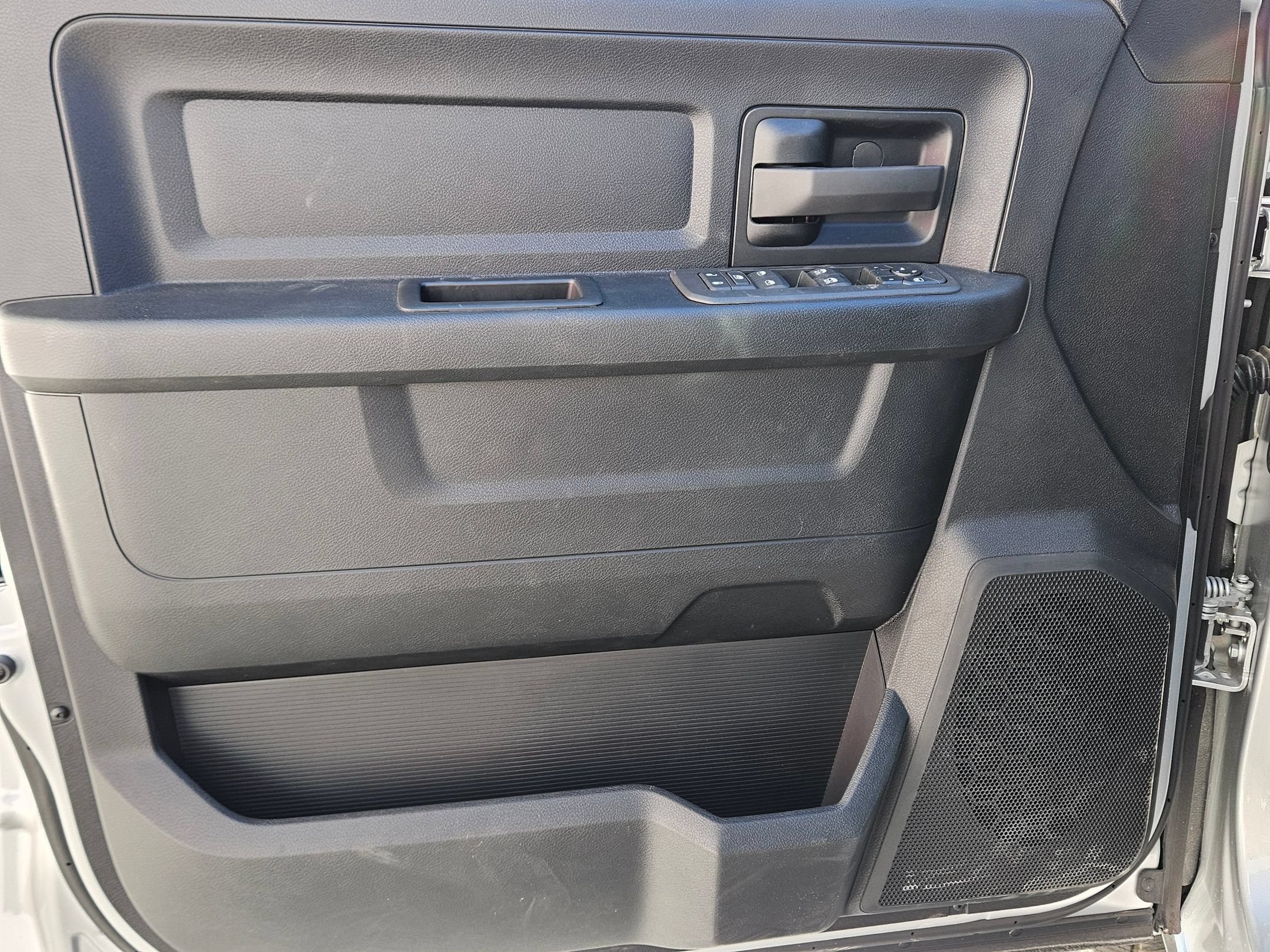 New 2026 RAM 2500 Tradesman AWD/4WD image 15
