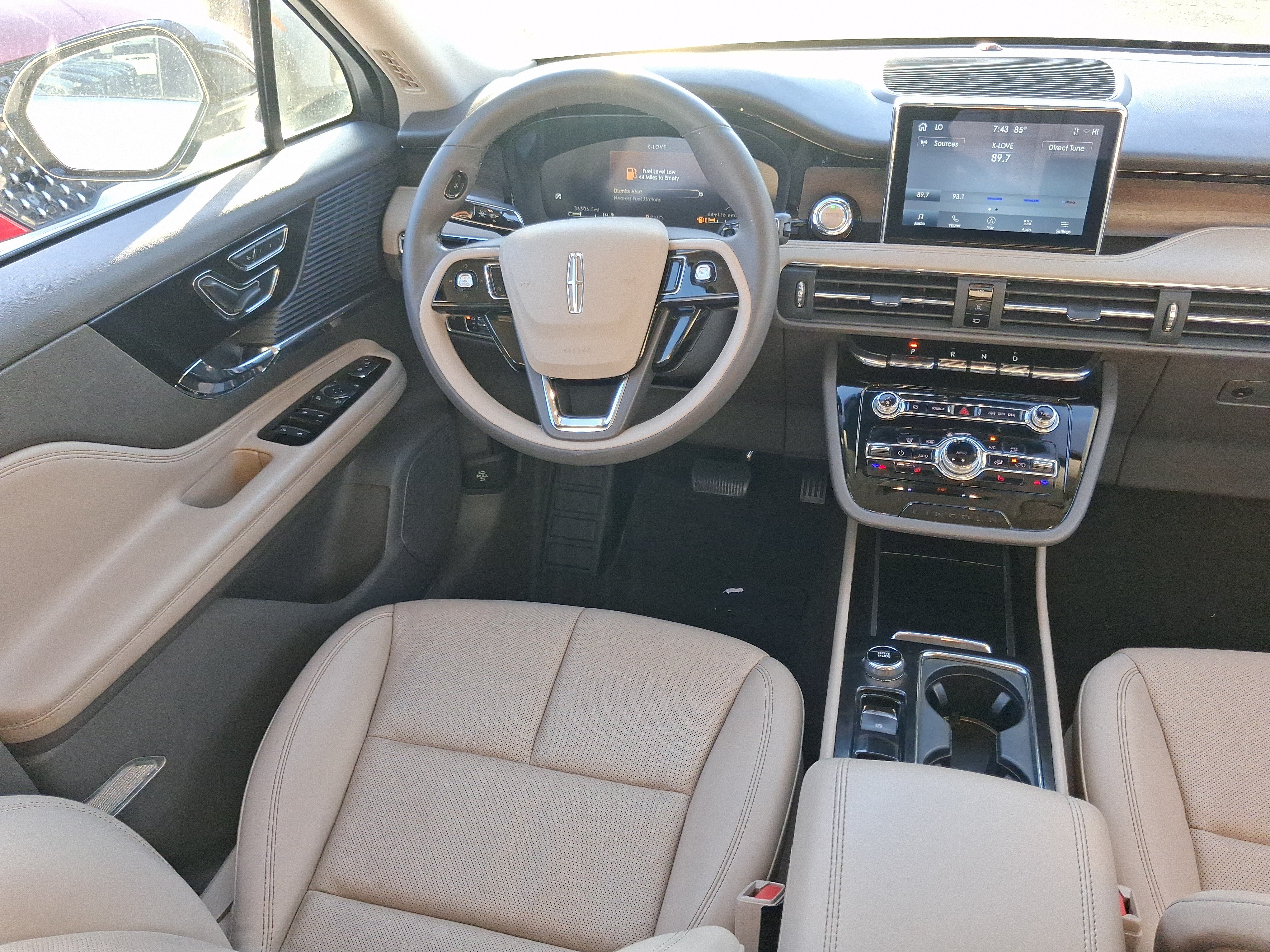 Certified 2022 Lincoln Corsair Reserve FWD image 8
