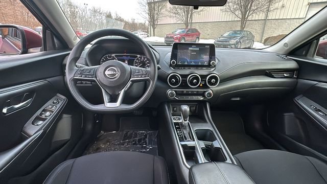 Used 2024 Nissan Sentra SV image 8