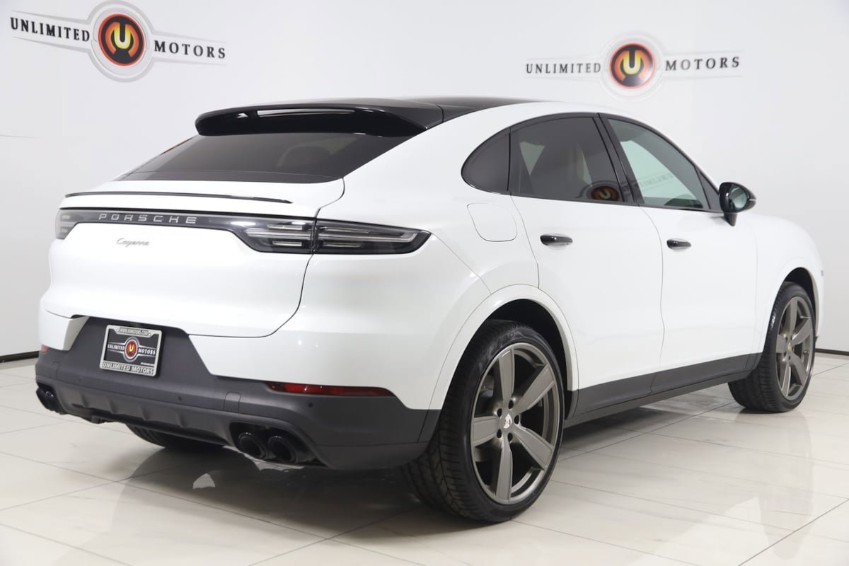 Used 2020 Porsche Cayenne AWD/4WD image 3