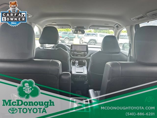 Used 2025 Toyota Grand Highlander FWD image 11