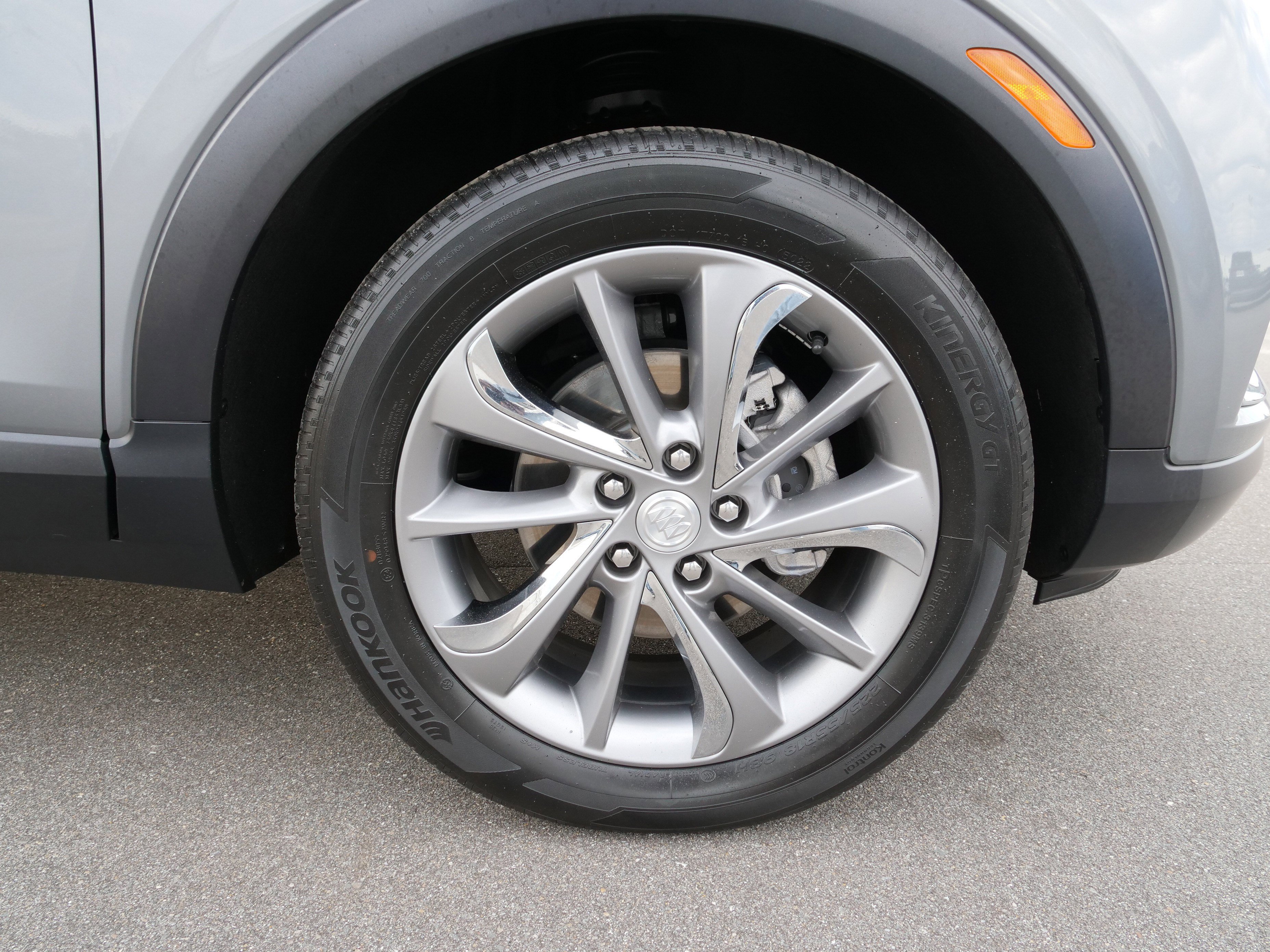 Used 2023 Buick Encore GX Essence w/ Experience Buick Package image 10