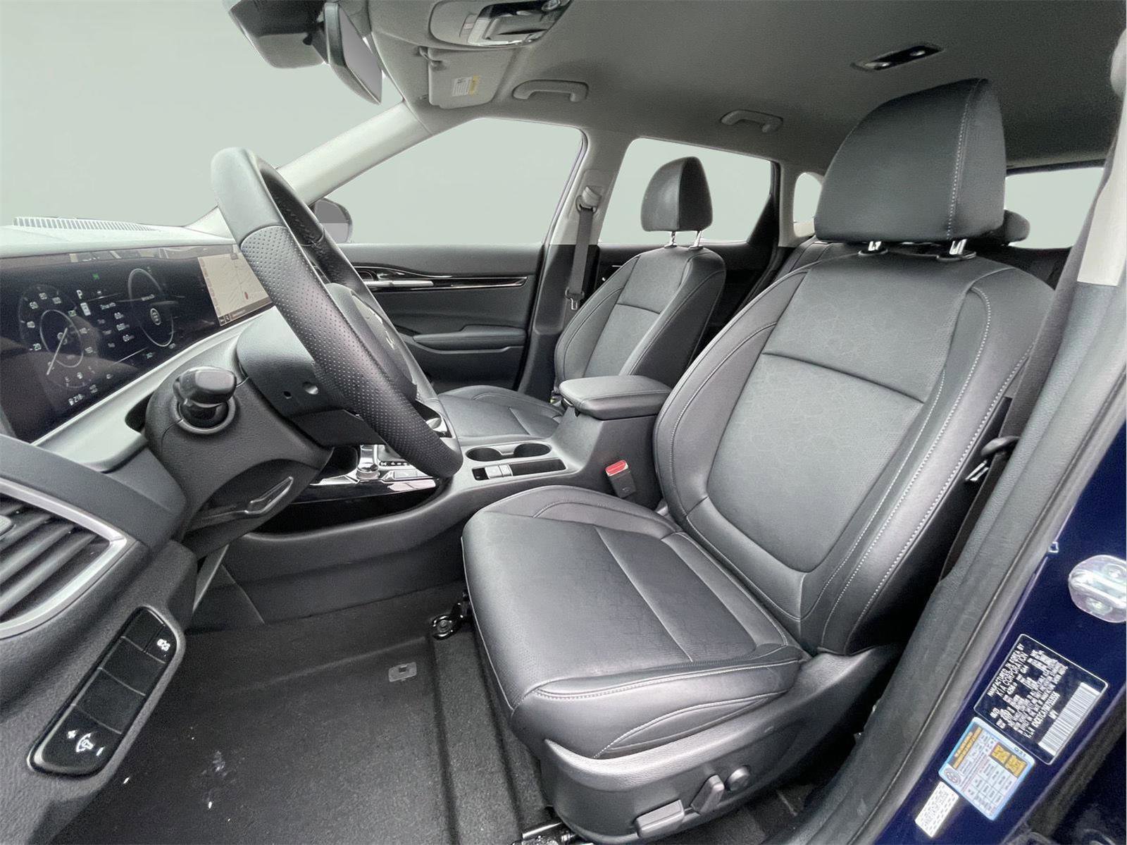 Used 2024 Kia Seltos SX image 12