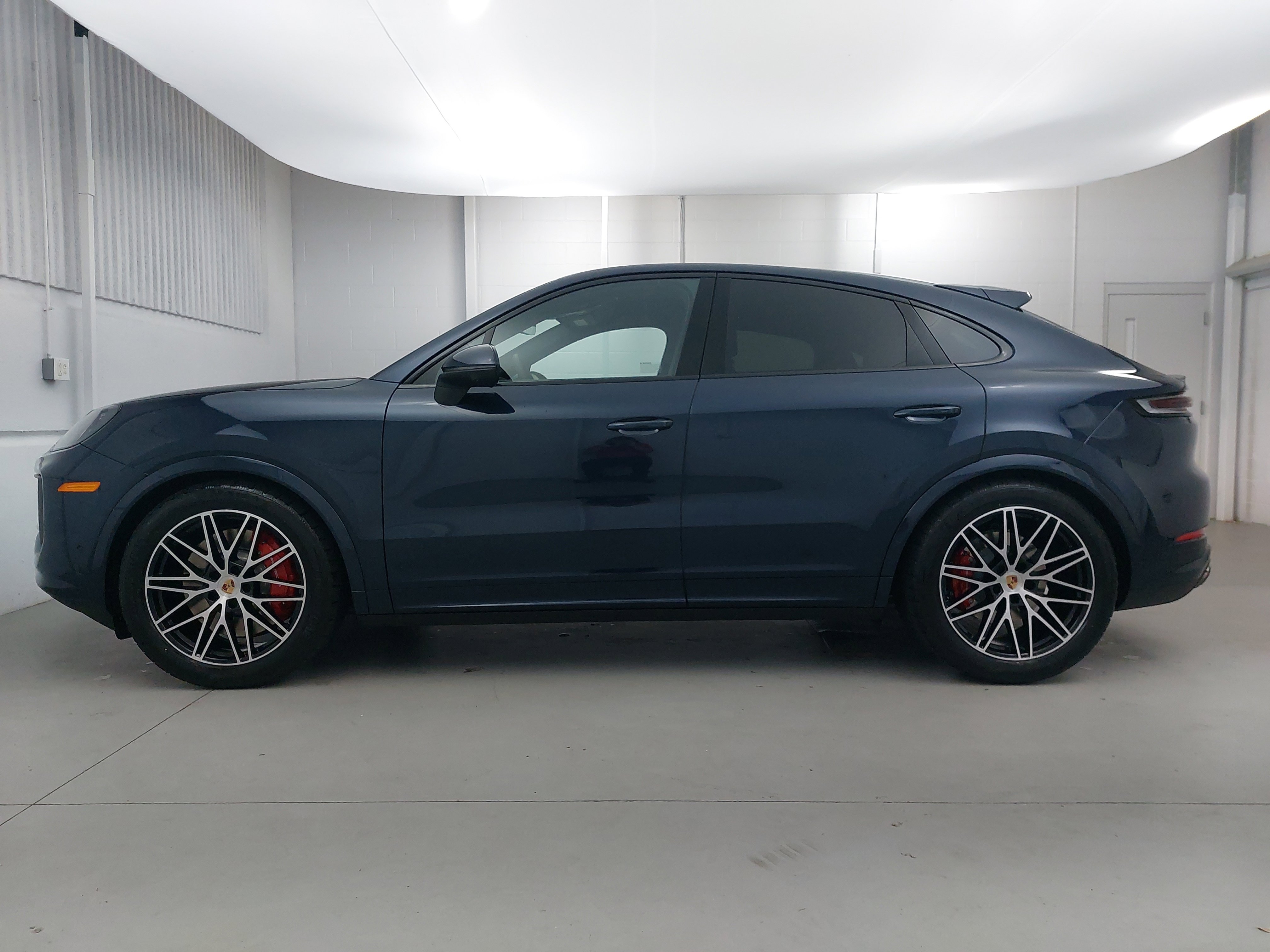New 2025 Porsche Cayenne S image 2