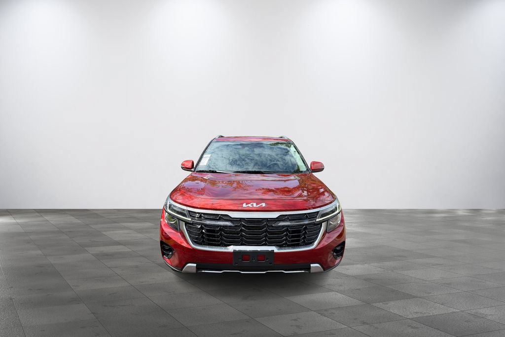 Used 2025 Kia Seltos S FWD image 2