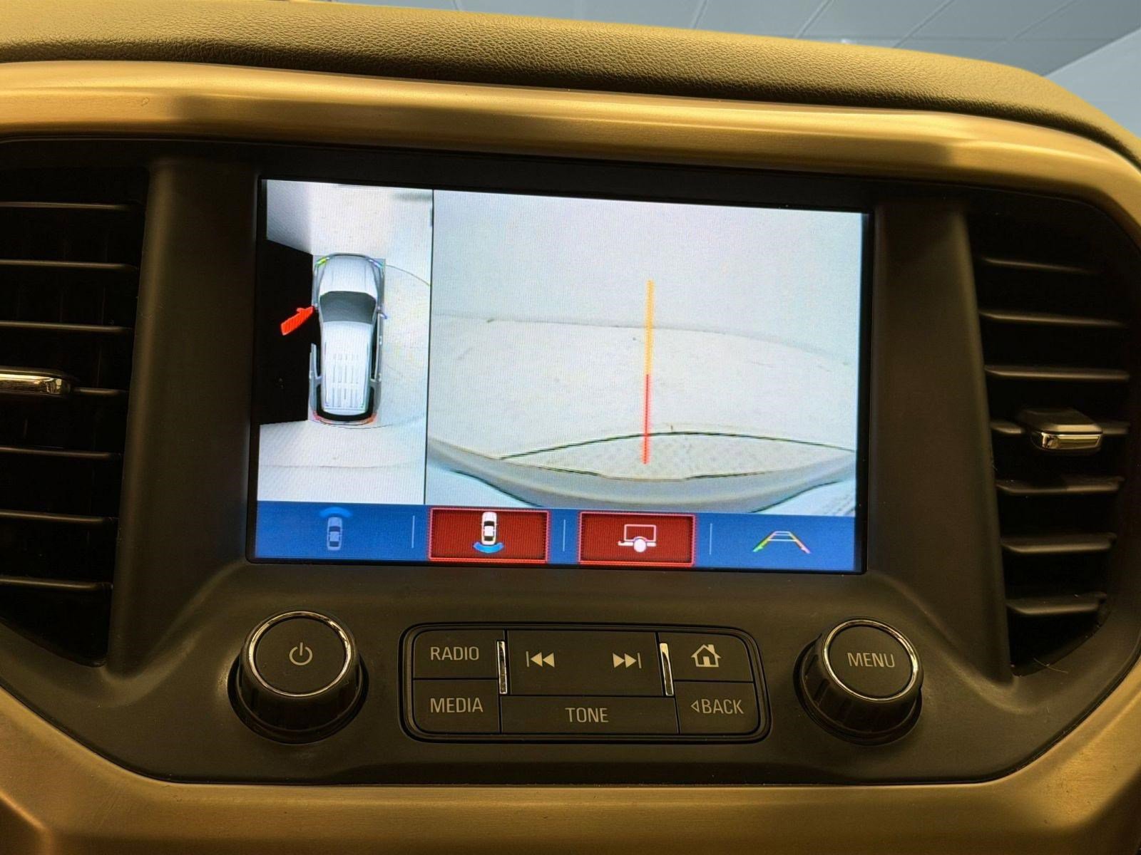 Used 2018 GMC Acadia Denali w/ Technology Package image 30