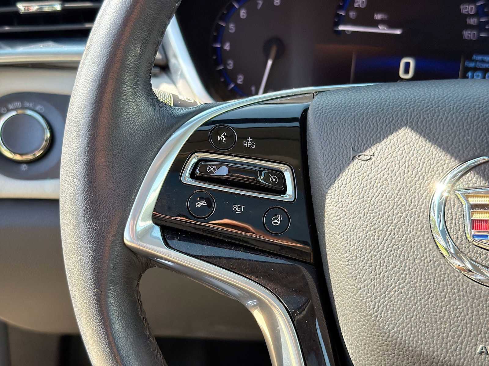 Used 2016 Cadillac SRX Luxury AWD/4WD image 21