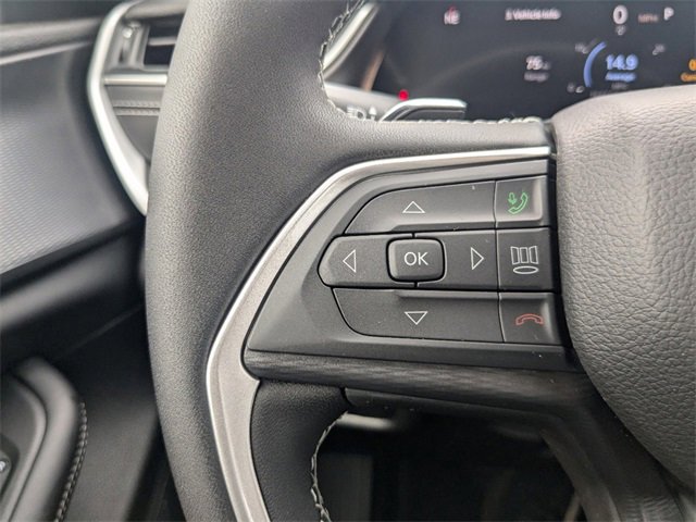 New 2025 Jeep Grand Cherokee L Laredo image 24