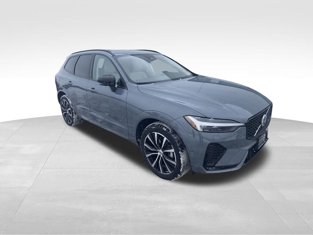 Certified 2023 Volvo XC60 B5 Plus w/ Climate Package image 6