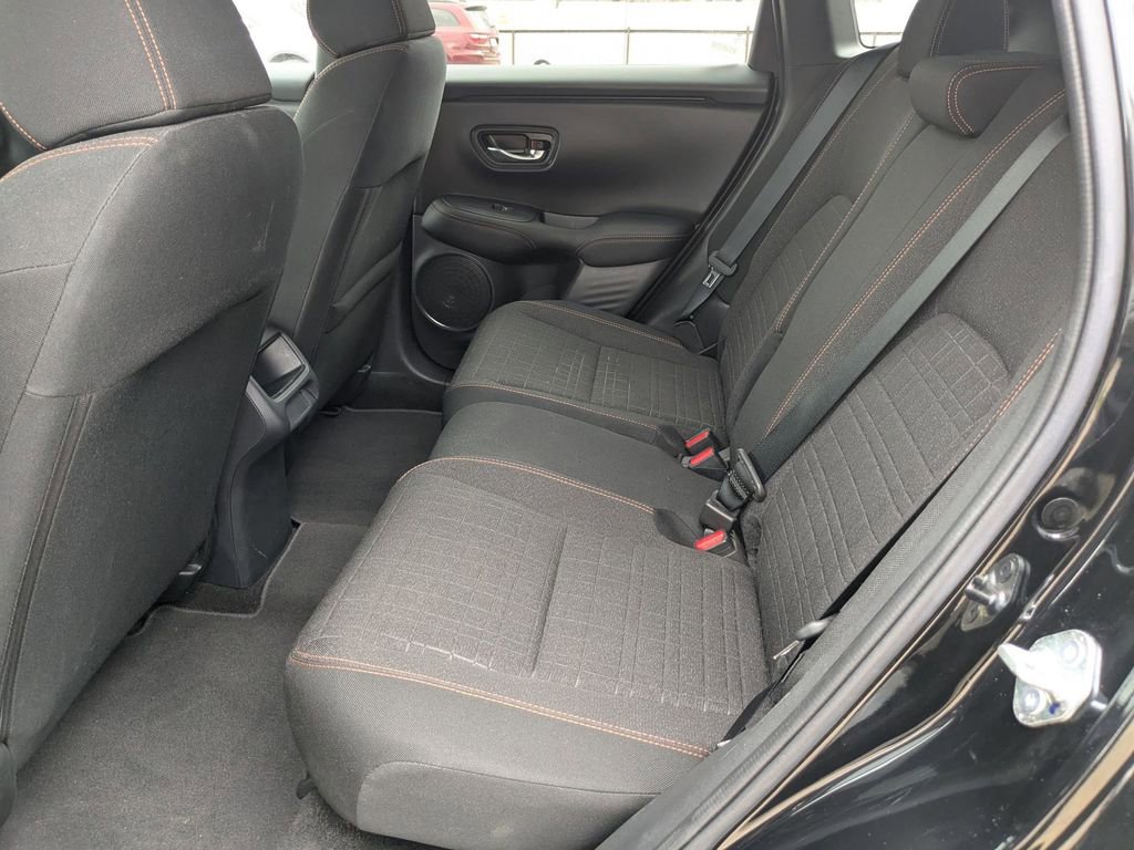 Used 2025 Honda HR-V Sport image 24