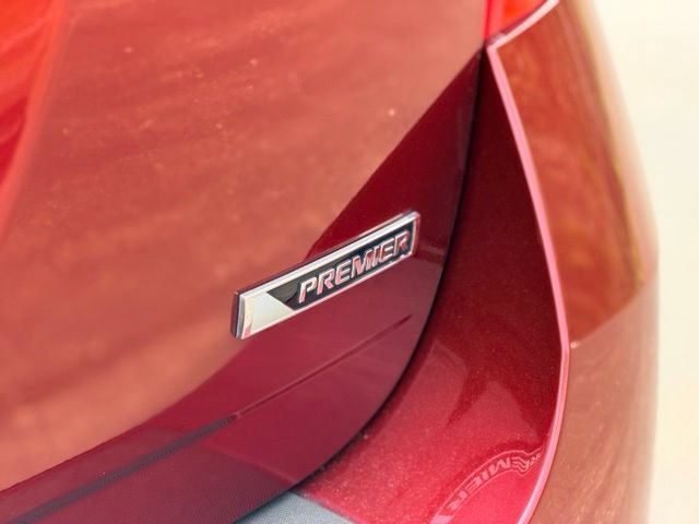 Used 2017 Chevrolet Equinox Premier w/ Enhanced Convenience Package FWD image 28