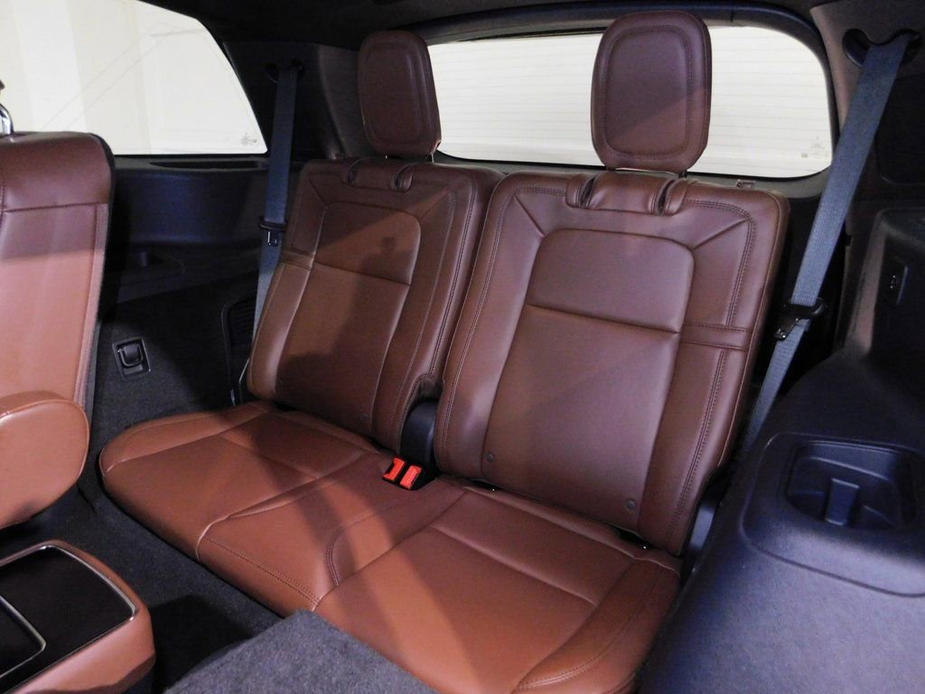 Used 2025 Lincoln Aviator Reserve w/ Equipment Group 201A image 84