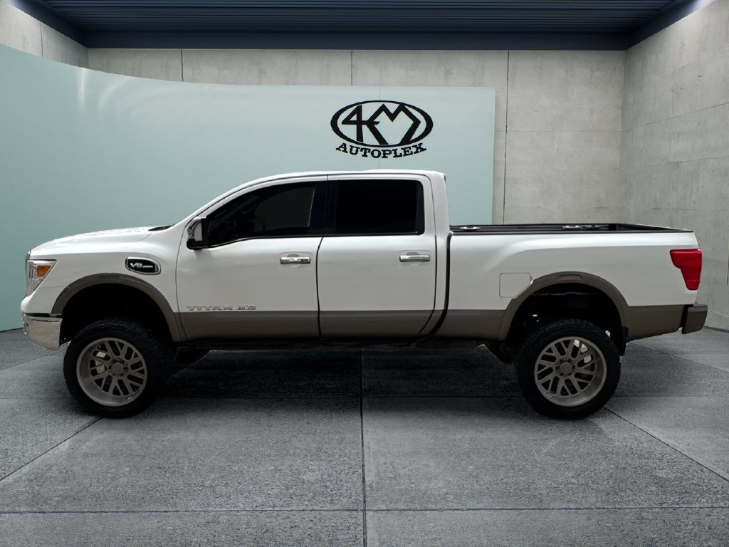 Used 2017 Nissan Titan Platinum Reserve AWD/4WD image 6