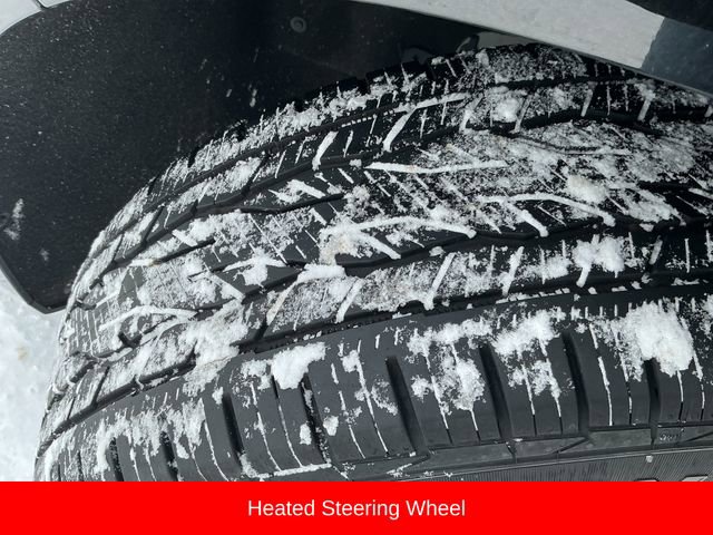 Used 2022 Buick Enclave Essence w/ Experience Buick Package image 22