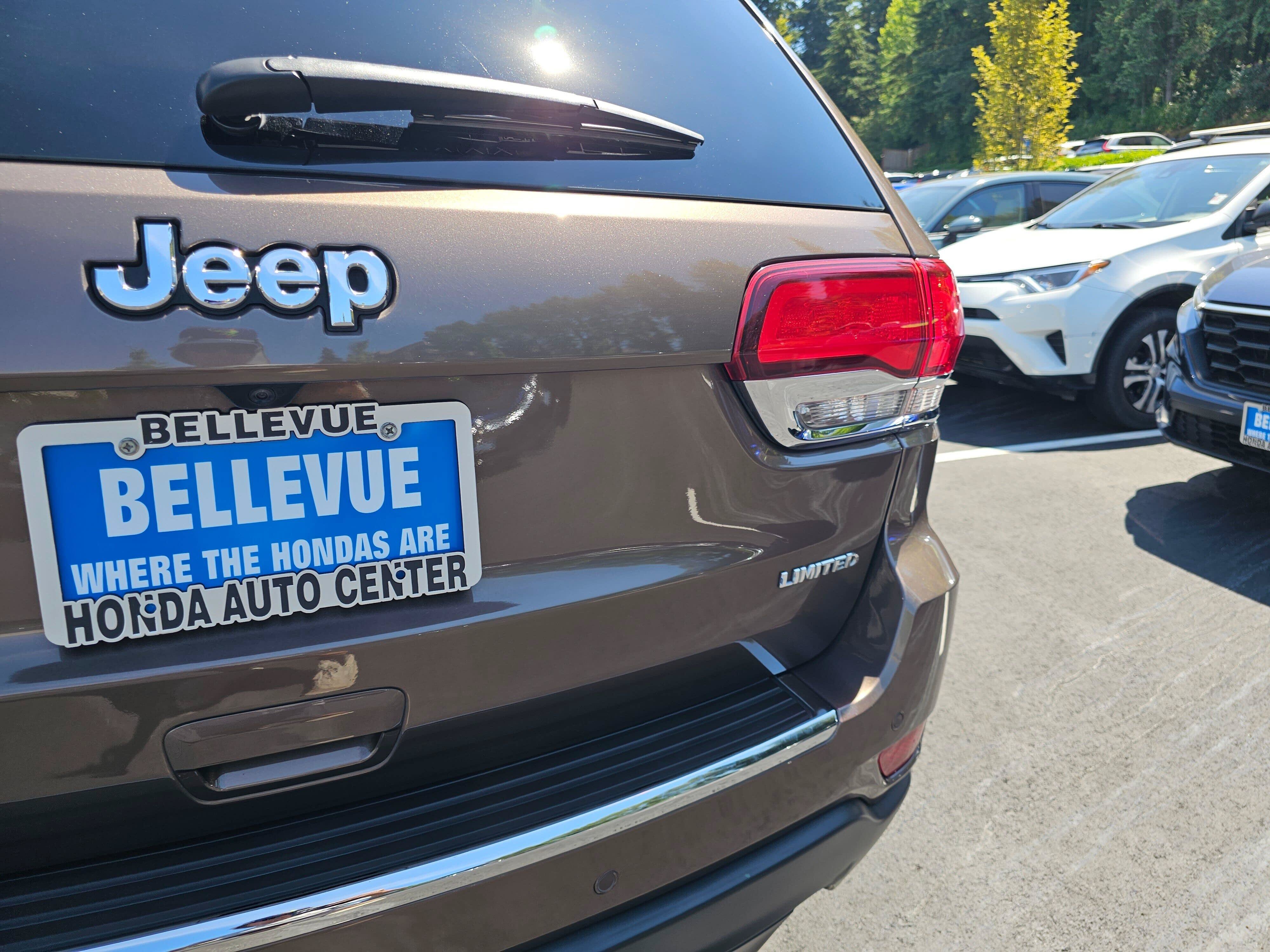 Used 2021 Jeep Grand Cherokee Limited w/ Sun & Sound Group AWD/4WD image 50