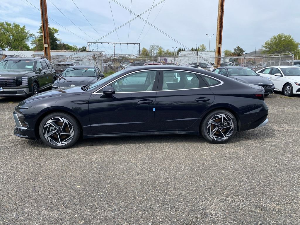 New 2026 Hyundai Sonata SEL AWD/4WD image 7