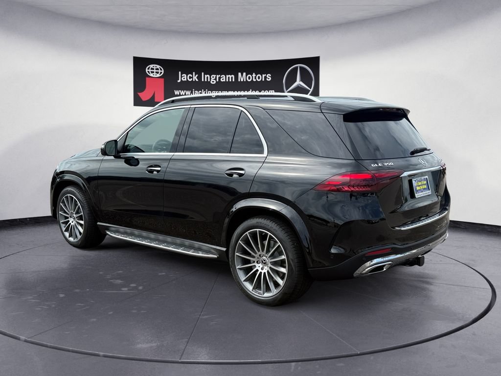 Used 2025 Mercedes-Benz GLE 350 4MATIC image 3