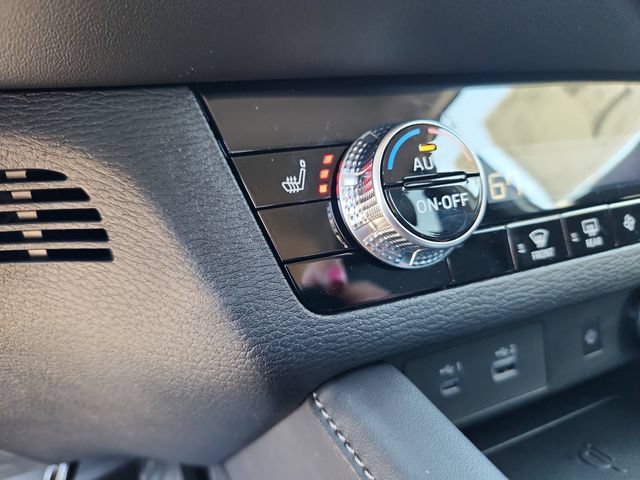 New 2026 Nissan Rogue SL AWD/4WD image 13
