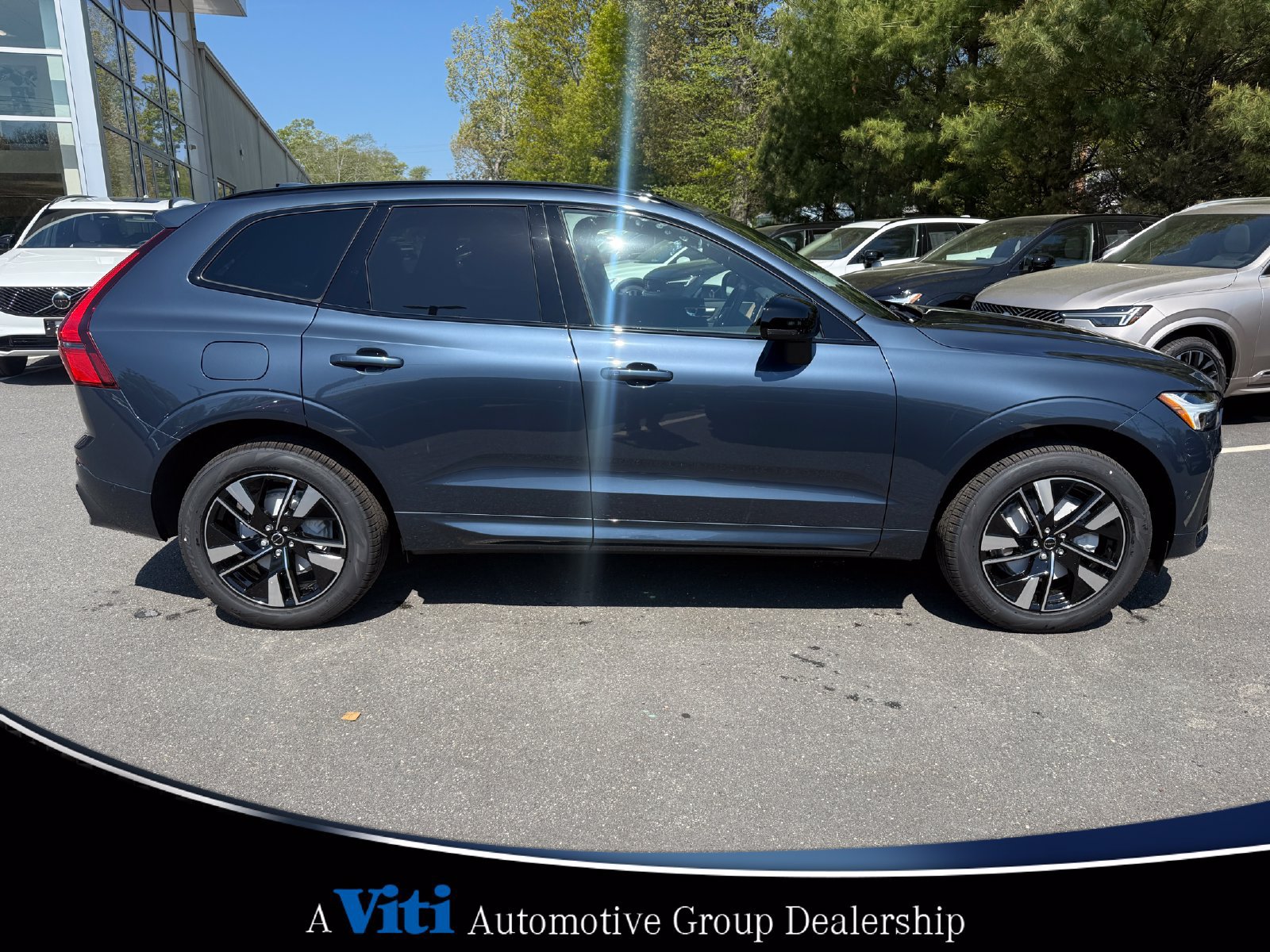 Used 2026 Volvo XC60 B5 Plus w/ Protection Package Premier AWD/4WD image 9