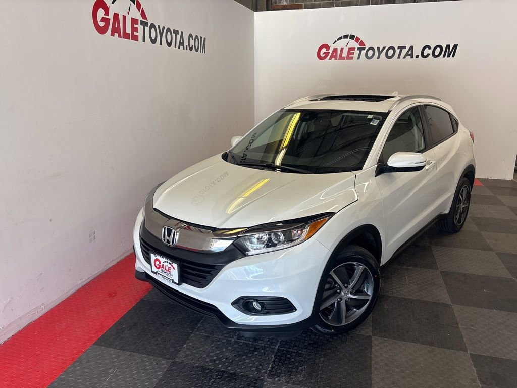 Used 2021 Honda HR-V EX image 3