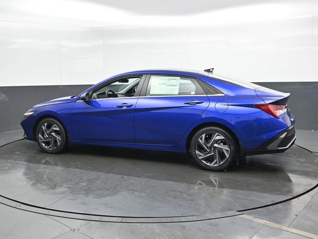 New 2026 Hyundai Elantra Limited image 8