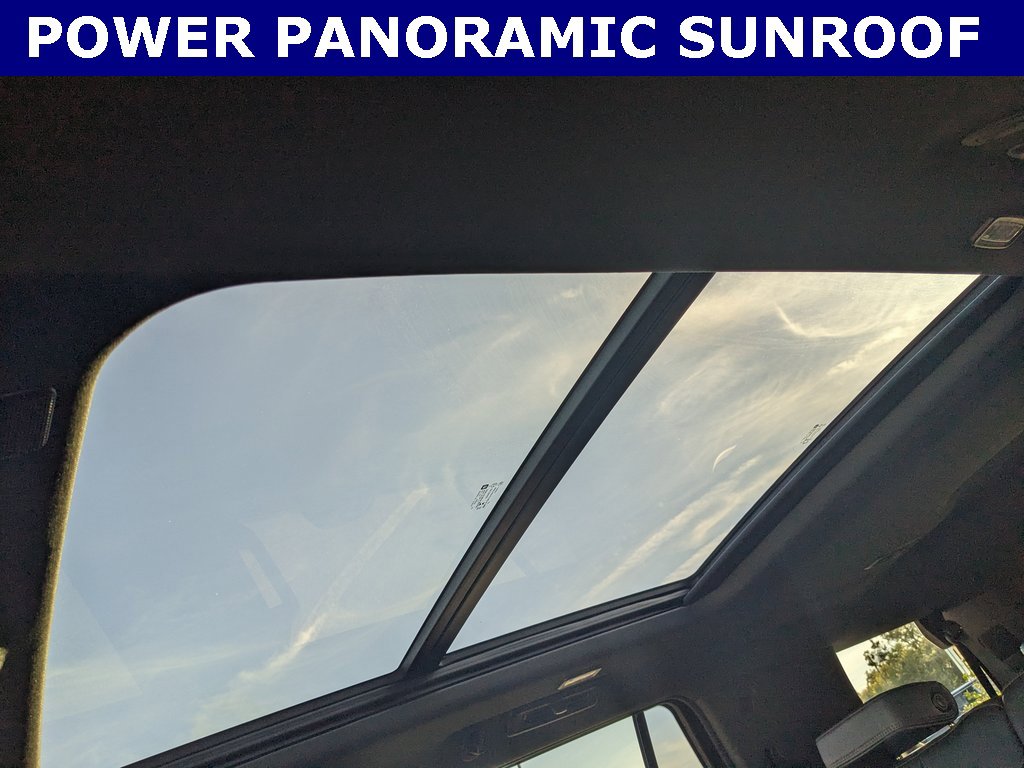 Used 2023 Chevrolet Tahoe RST image 2