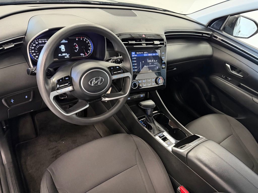 Used 2023 Hyundai Tucson SE image 11