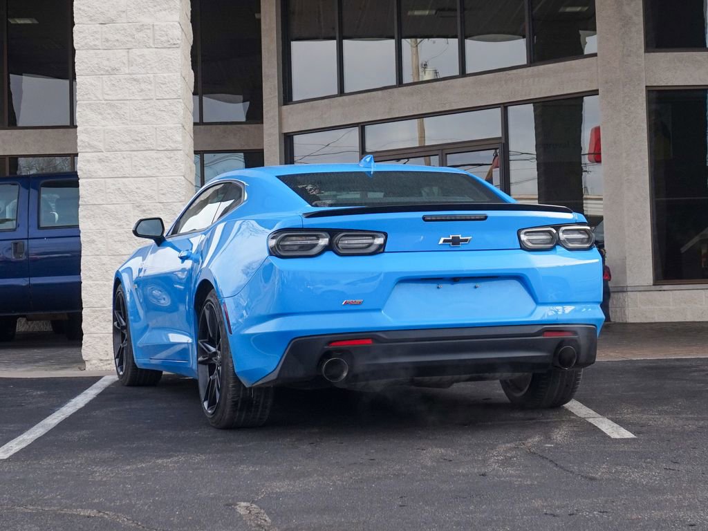 Used 2023 Chevrolet Camaro LT w/ RS Package image 4