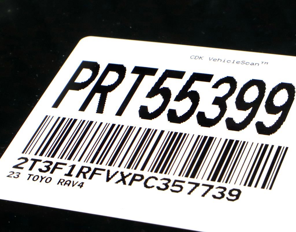 Used 2023 Toyota RAV4 LE AWD/4WD image 35