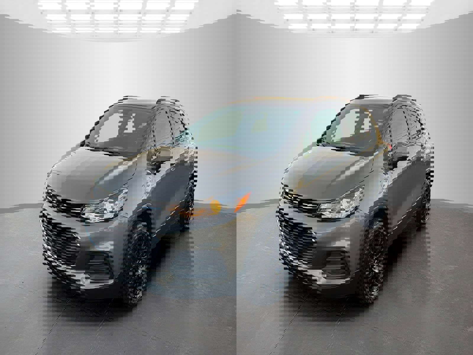 Used 2022 Chevrolet Trax LT w/ Sport Edition image 8