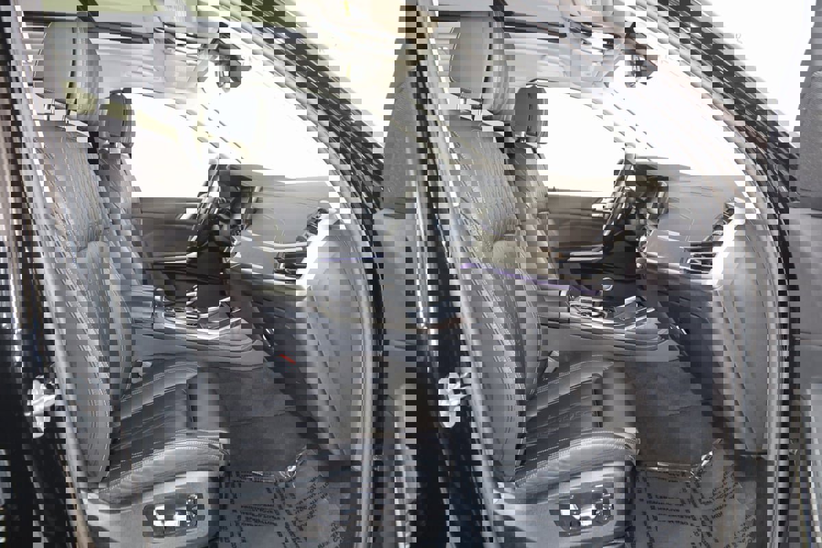 Used 2022 BMW X7 xDrive40i w/ Premium Package image 13