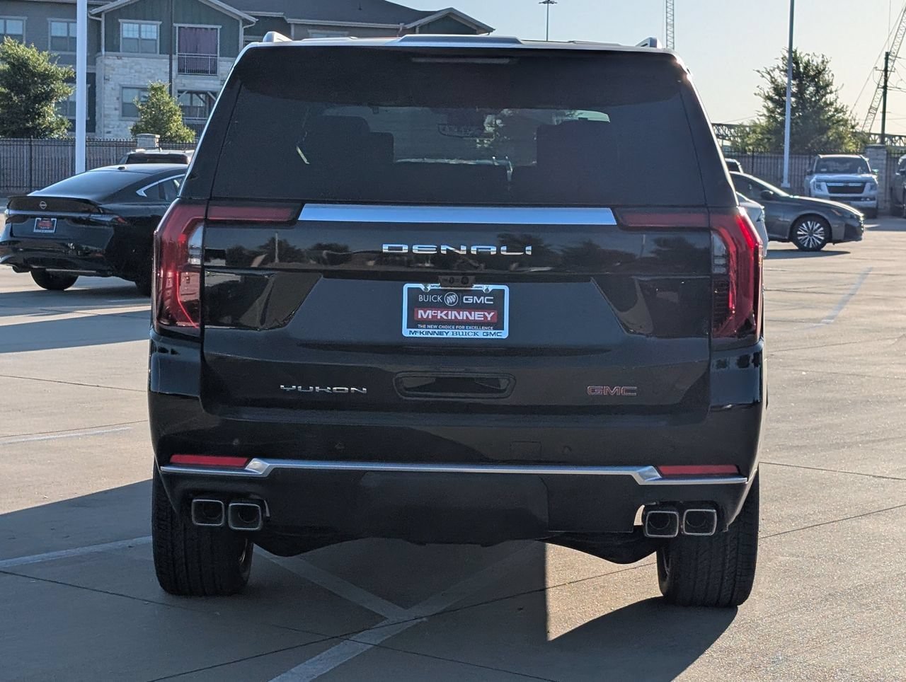 New 2026 GMC Yukon XL Denali w/ Denali Reserve Package AWD/4WD image 5