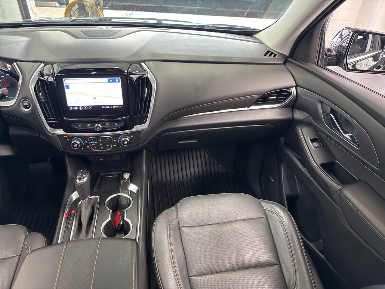 Used 2020 Chevrolet Traverse Premier image 51