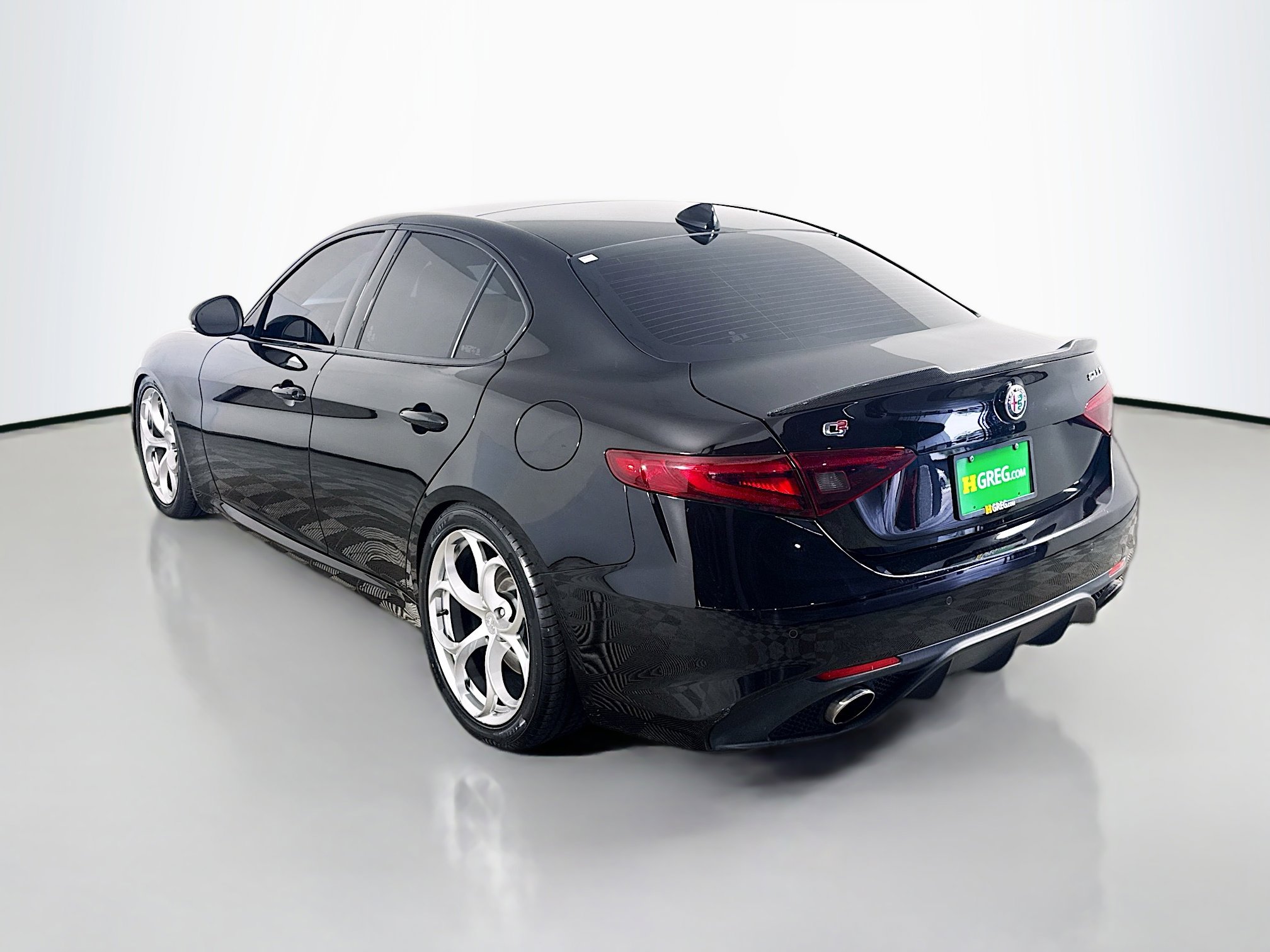 Used 2019 Alfa Romeo Giulia Ti Sport w/ Quick Order Package 22U Sport image 7